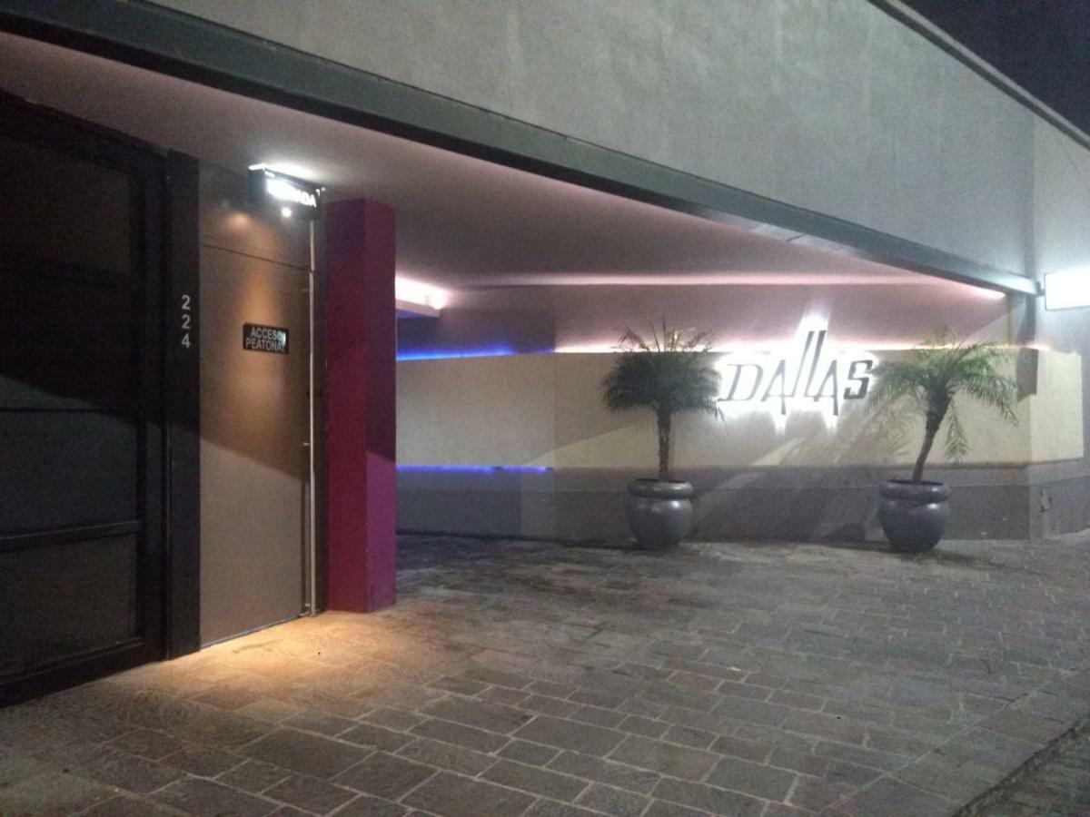 Dallas Hotel del amor