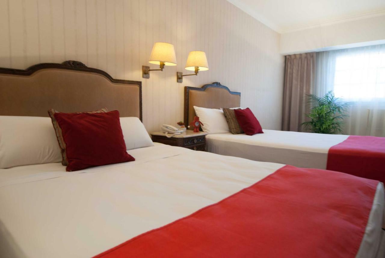 Ramada By Wyndham Centro Acomodação com café da manhã 