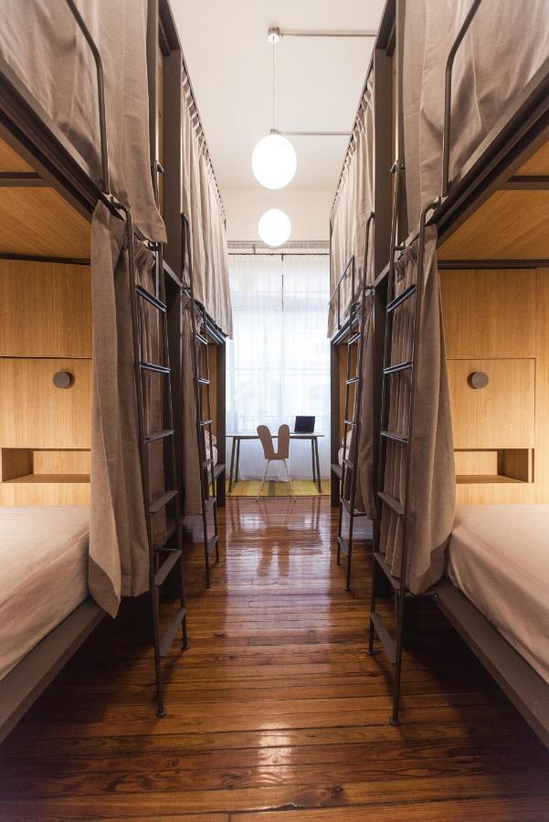 Franca Hostal *