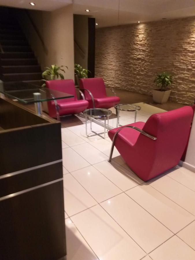 Moderno, Con Wifi 100mg, Netflix Y Balcón Con Vista Abierta Apartamento Ciudad Autónoma de Buenos Aires