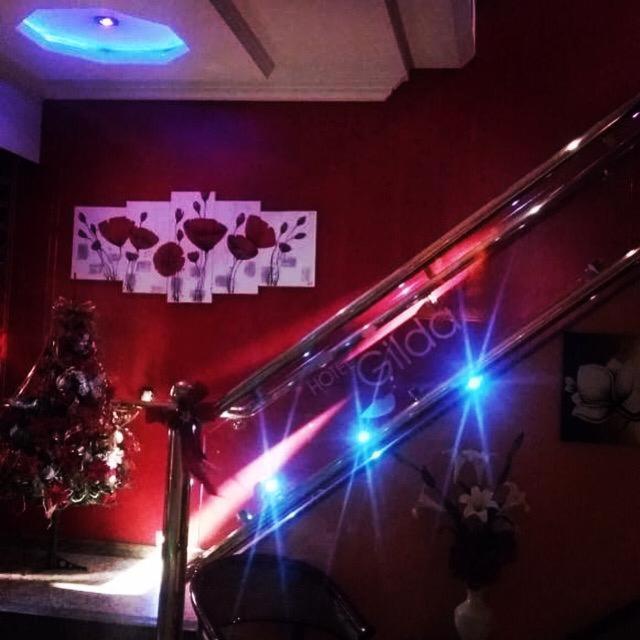 Hotel del amor Gilda