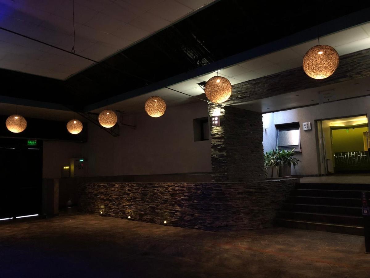 Uman -motel- (adults Only) Hotel do amor 2*