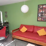 Apartment Con Terraza 1 Piso Por Escalera