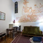 Mansion Dandi Royal Tango Hotel