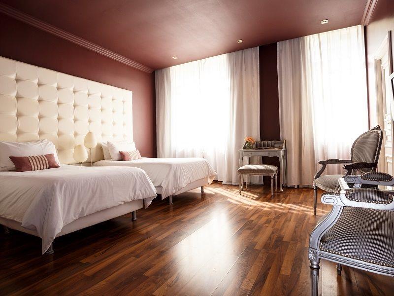 Unique Executive Hotel