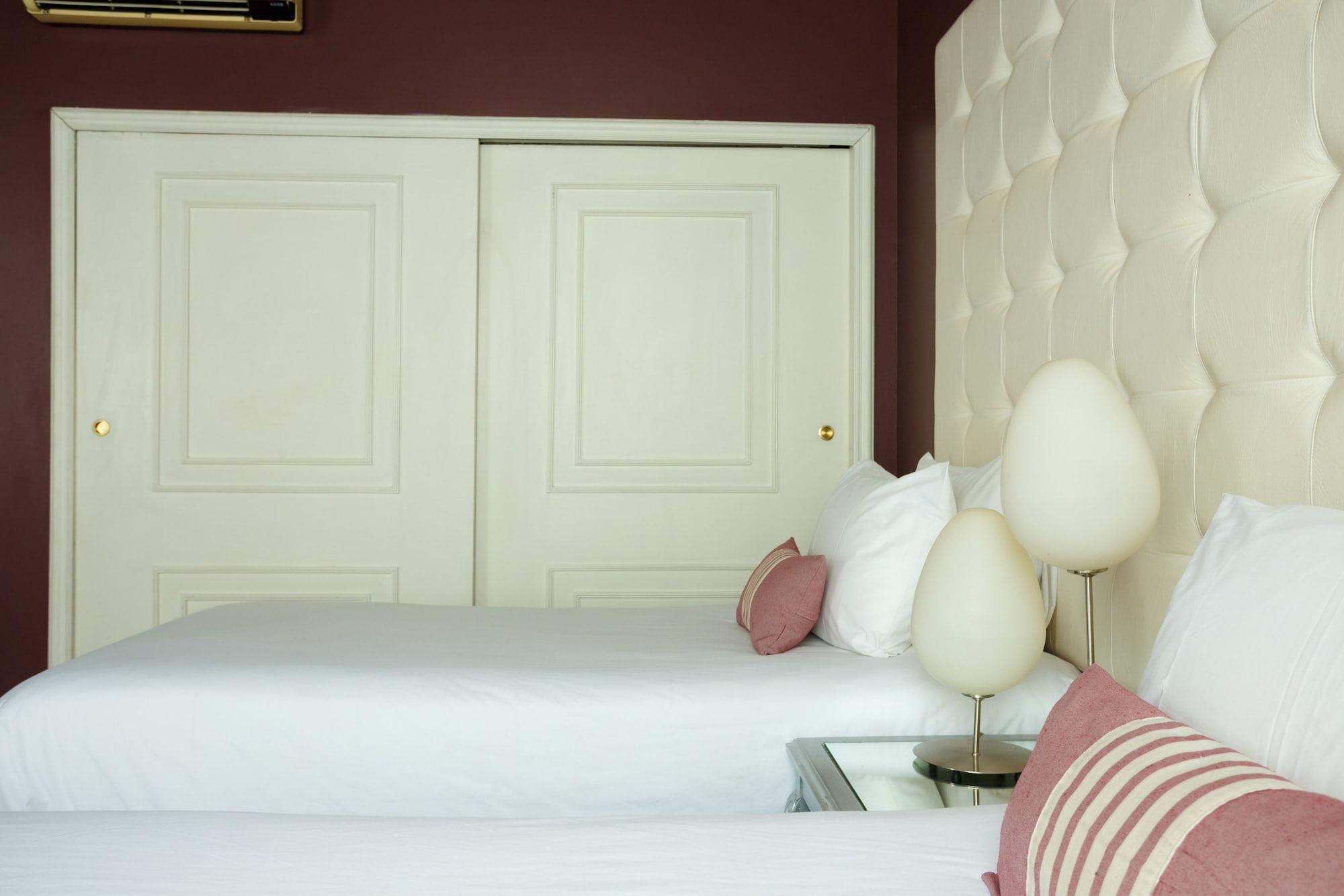 Unique Executive Hotel