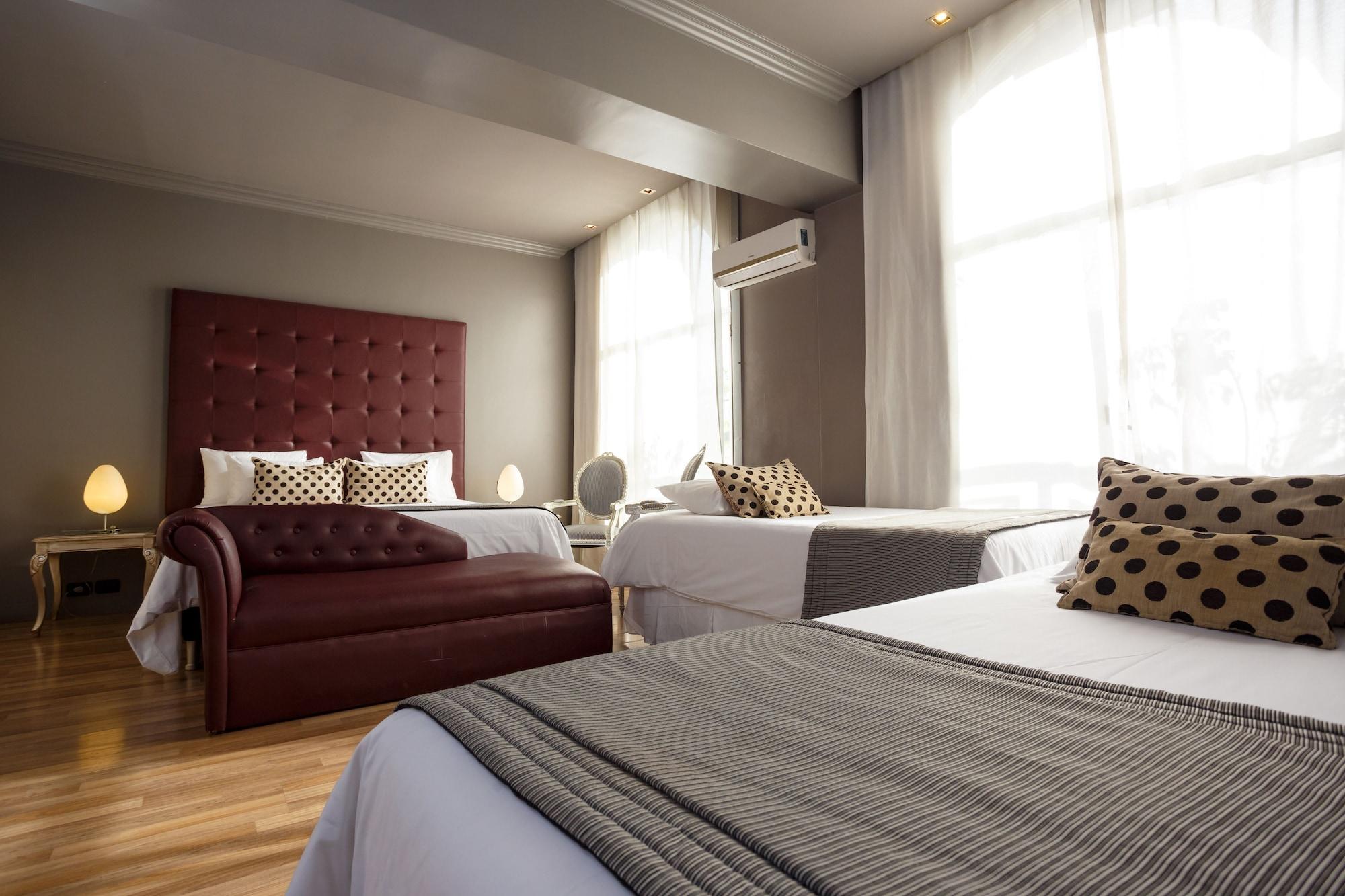 Hotel Unique Executive 4*