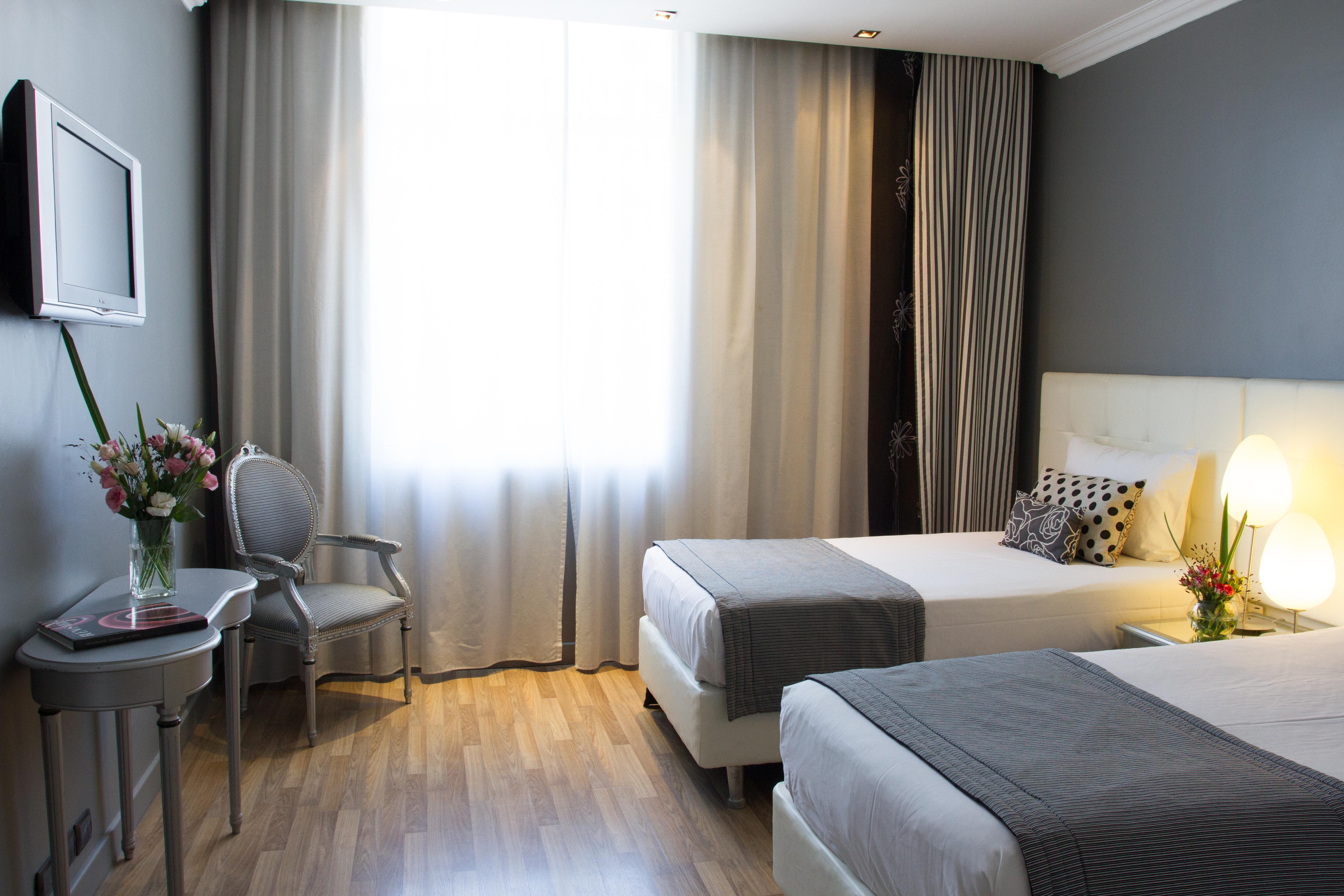 Unique Executive Hotel
