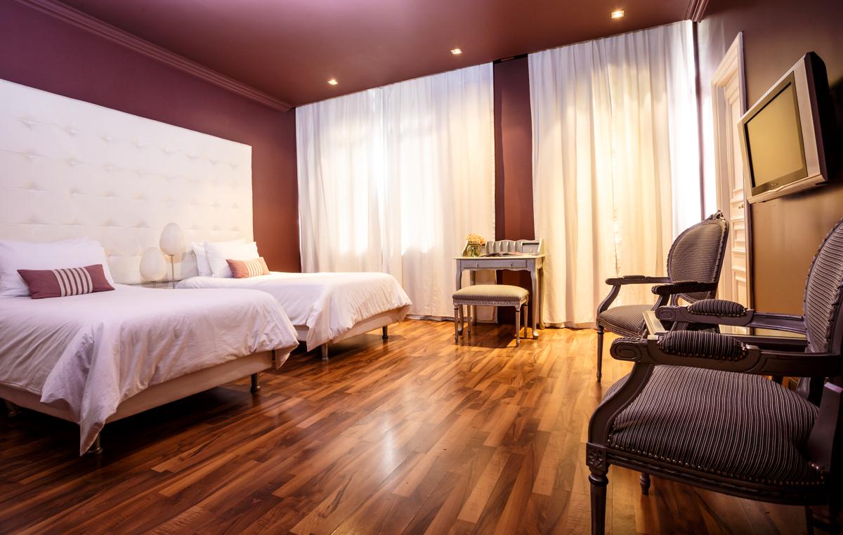 Hotel Unique Executive 4*