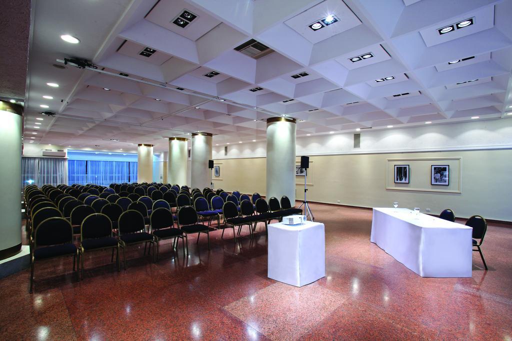 Etoile Hotel