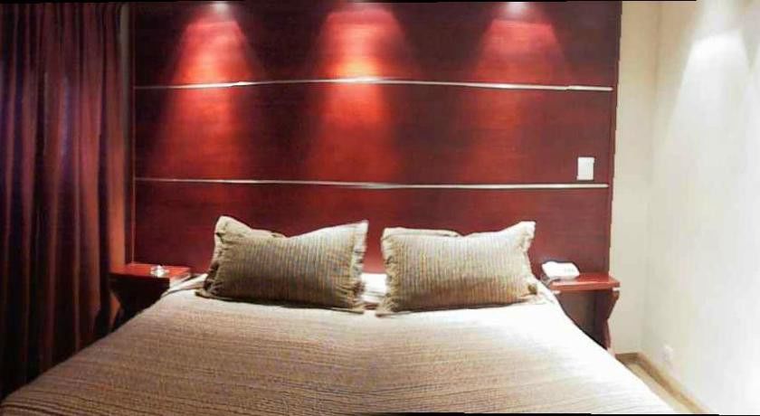 Promenade Hotel 3*