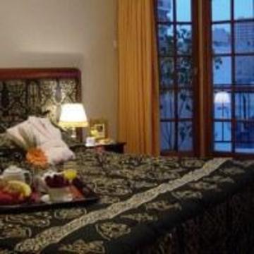 Hotel Mansion Dandi Royal Tango