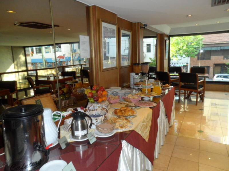 Cuatro Reyes Hotel Ciudad Autónoma de Buenos Aires