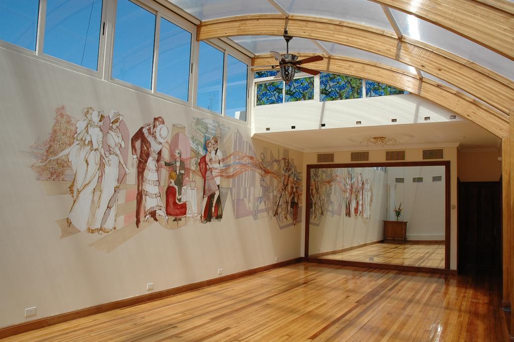 Mansion Dandi Royal Tango 4*