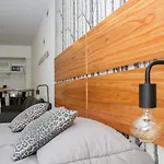 Palermo Hollywood - Bompland y Paraguay 3 PAX