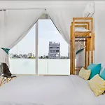 Vizion Hollywood Apartments