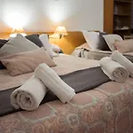 Obelisco Suites