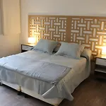 Muy cómodo y cerca de todo, ideal para jóvenes !