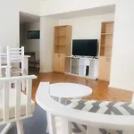 2 ambientes muy grandes zona norte