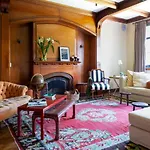 Casa Brit Buenos Aires - Private House w Garden&Pool in Belgrano
