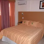 Hotel Osam