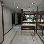 Departamento sobre la avenida 9 de julio