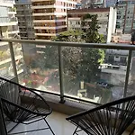 Amplio Y Luminoso Studio En Palermo!