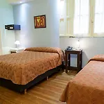Hotel Reina