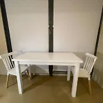 Hermoso Estudio Minimalista A Estrenar
