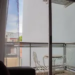 Departamento 3 ambientes con balcón y 2 baños