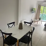 Hermoso Departamento, Muy Luminoso En Palermo, Cuidad De Buenos Aires