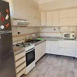 Alojamiento La Floresta, 3 Ambientes Para 5 Personas
