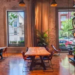 Stylish Luxe Apt At La Galerie San Telmo 224
