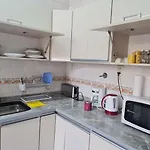 Alojamiento La Floresta, 3 Ambientes Para 5 Personas