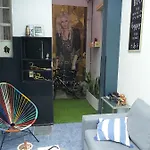 Cerca De Todo Monoambiente