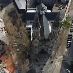 Petite Maison
