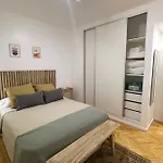 Julia\'S House