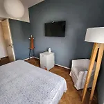 Confortable Habitacion En Casa Particular Con Bano Compartido