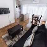 Cozy Apartment Great Location