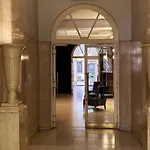 Petit Posadas