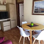 Departamento 2 Ambientes Piso 14 Mucho Sol Y Buena Vista