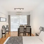 Departamento En El Centro Turistico De Buenos Aires, Excelente Ubicacion