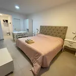 Modern Newly Renovated Studio In Las Canitas