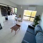 Apartamento Lleno De Luz, Acogedor Y Moderno Solo En Dolares