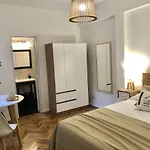Square Studio- Las Canitas-Palermo