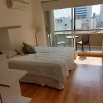 Amplio departamento, piso alto, luminoso !