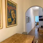 Beautiful And Quiet Apartment In The Heart Of Ba!!