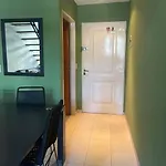 Departamento Sobre Av. Rivadavia