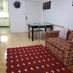 Departamento zona congreso con balcón a la calle