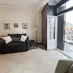 Downtown Charming Studio